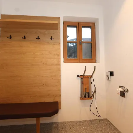 Hoellwarth * Aschau Im Zillertal