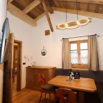 Hoellwarth Semesterbostad Aschau Im Zillertal